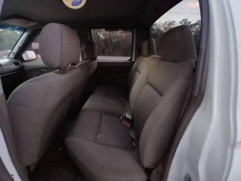 2003 Nissan Frontier XE-V6