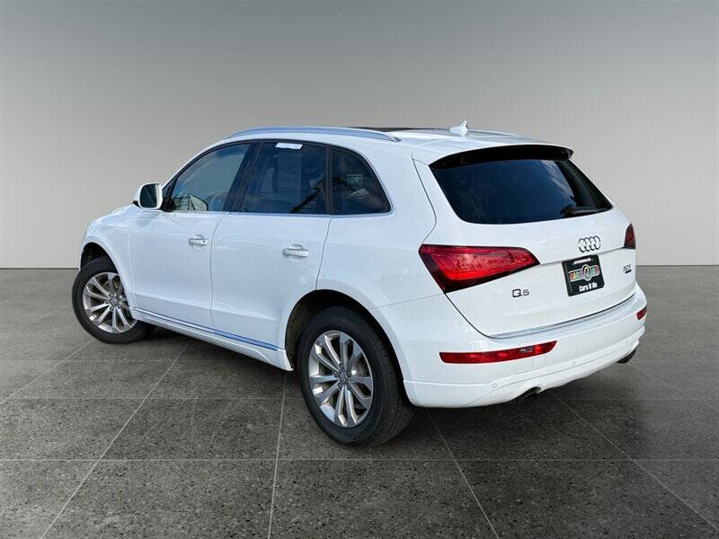 2016 Audi Q5 2.0T quattro Premium Plus