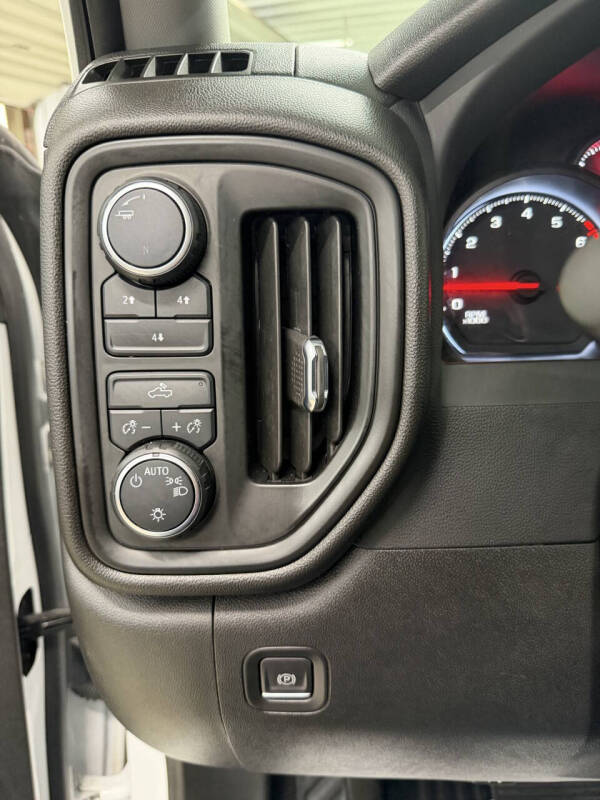 2023 Chevrolet Silverado 2500HD Custom