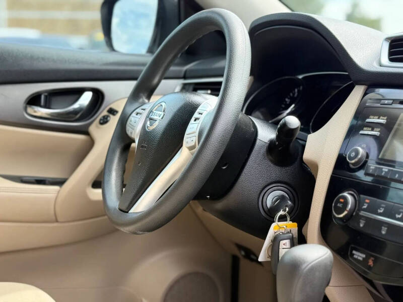 2016 Nissan Rogue
