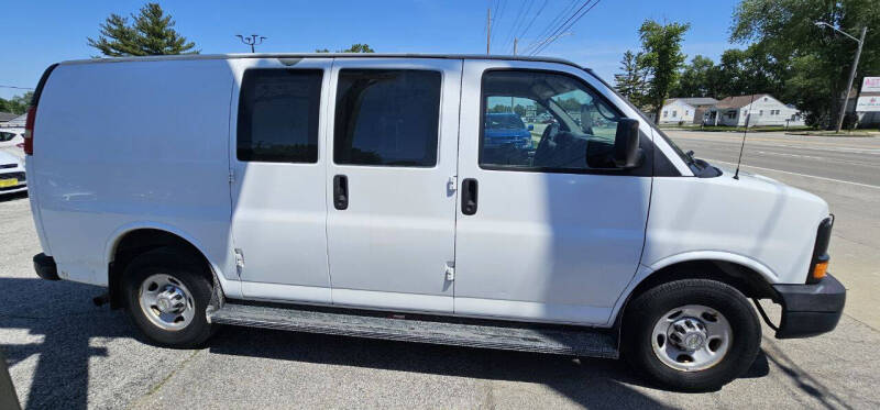 2011 Chevrolet Express 2500