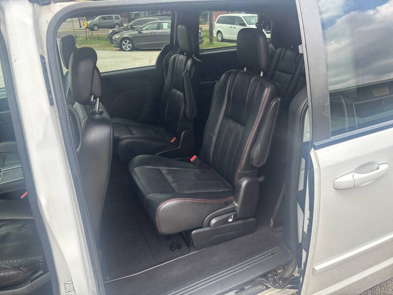 2016 Dodge Grand Caravan R/T