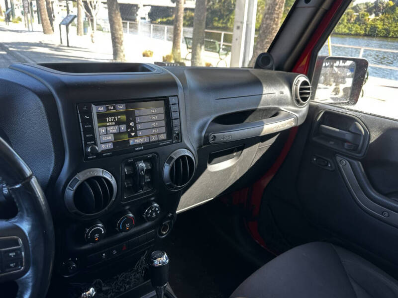2014 Jeep Wrangler Unlimited Sport