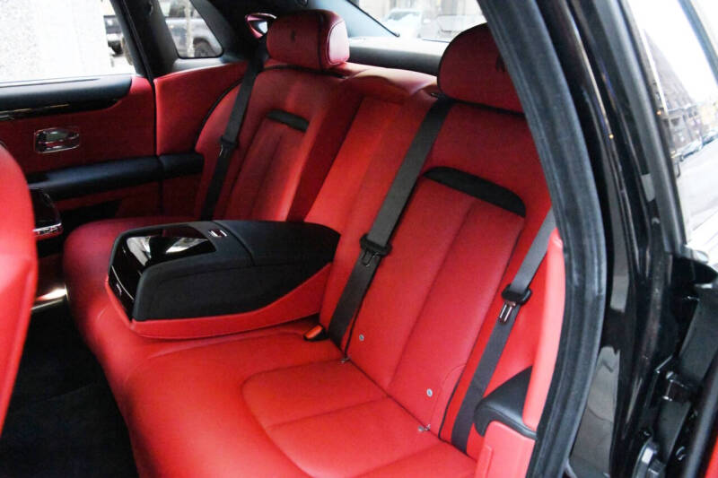 2025 Rolls-Royce Ghost