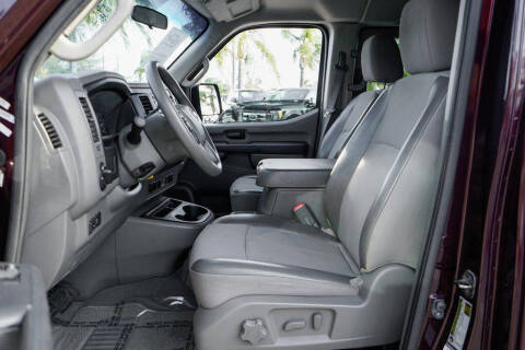 2013 Nissan NV 3500 HD SV