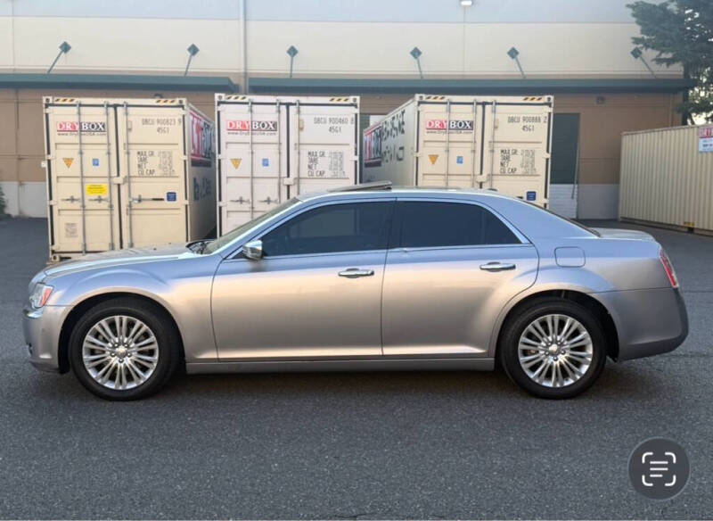 2014 Chrysler 300 C
