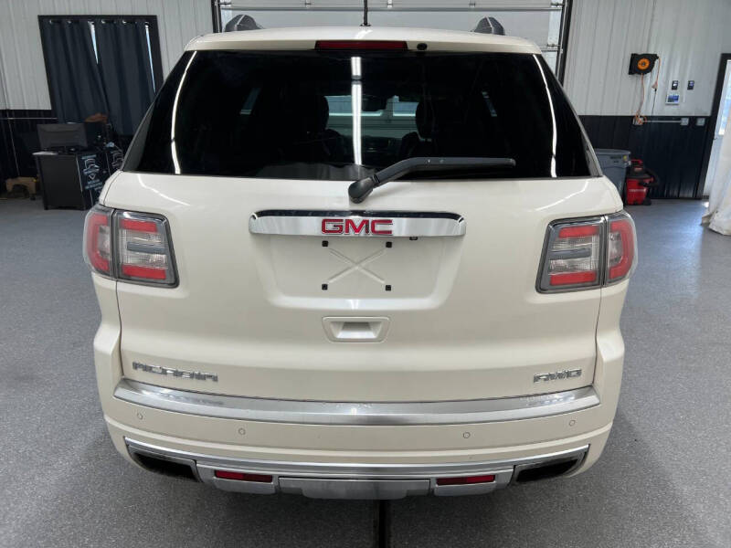2014 GMC Acadia Denali