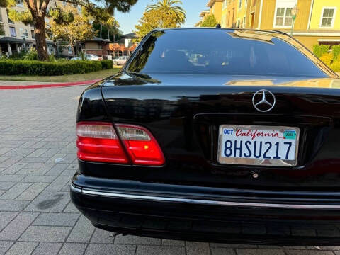 2000 Mercedes-Benz E-Class E 320