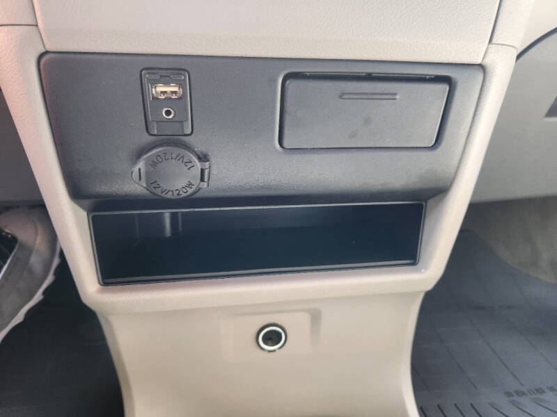 2015 Toyota Sienna LE 7-Passenger