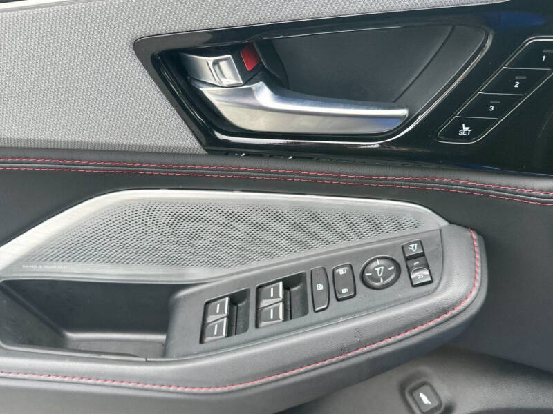2025 Acura MDX SH-AWD w/A-SPEC