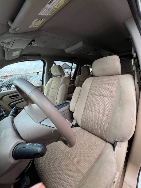 2015 Nissan Armada SV