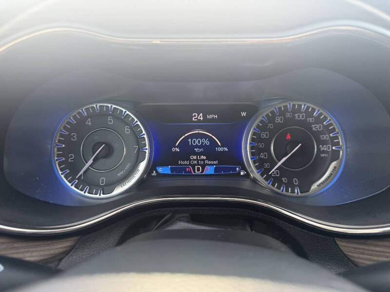 2015 Chrysler 200 C