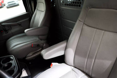 2021 GMC Savana 2500