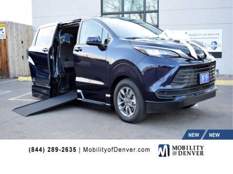 2022 Toyota Sienna for sale at CO Fleet & Mobility in Denver CO