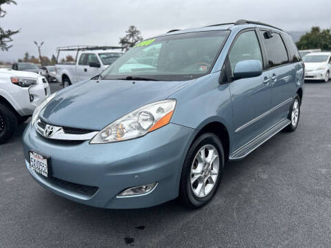 2006 Toyota Sienna XLE 7 Passenger