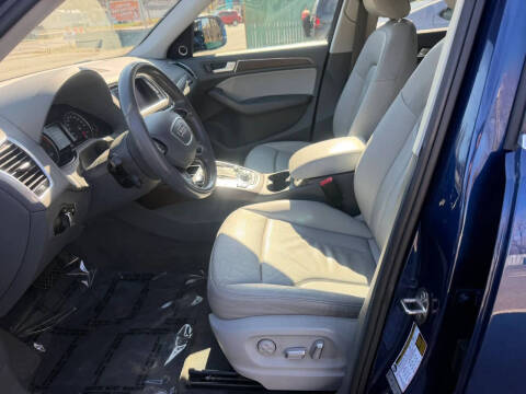 2016 Audi Q5 2.0T quattro Premium Plus