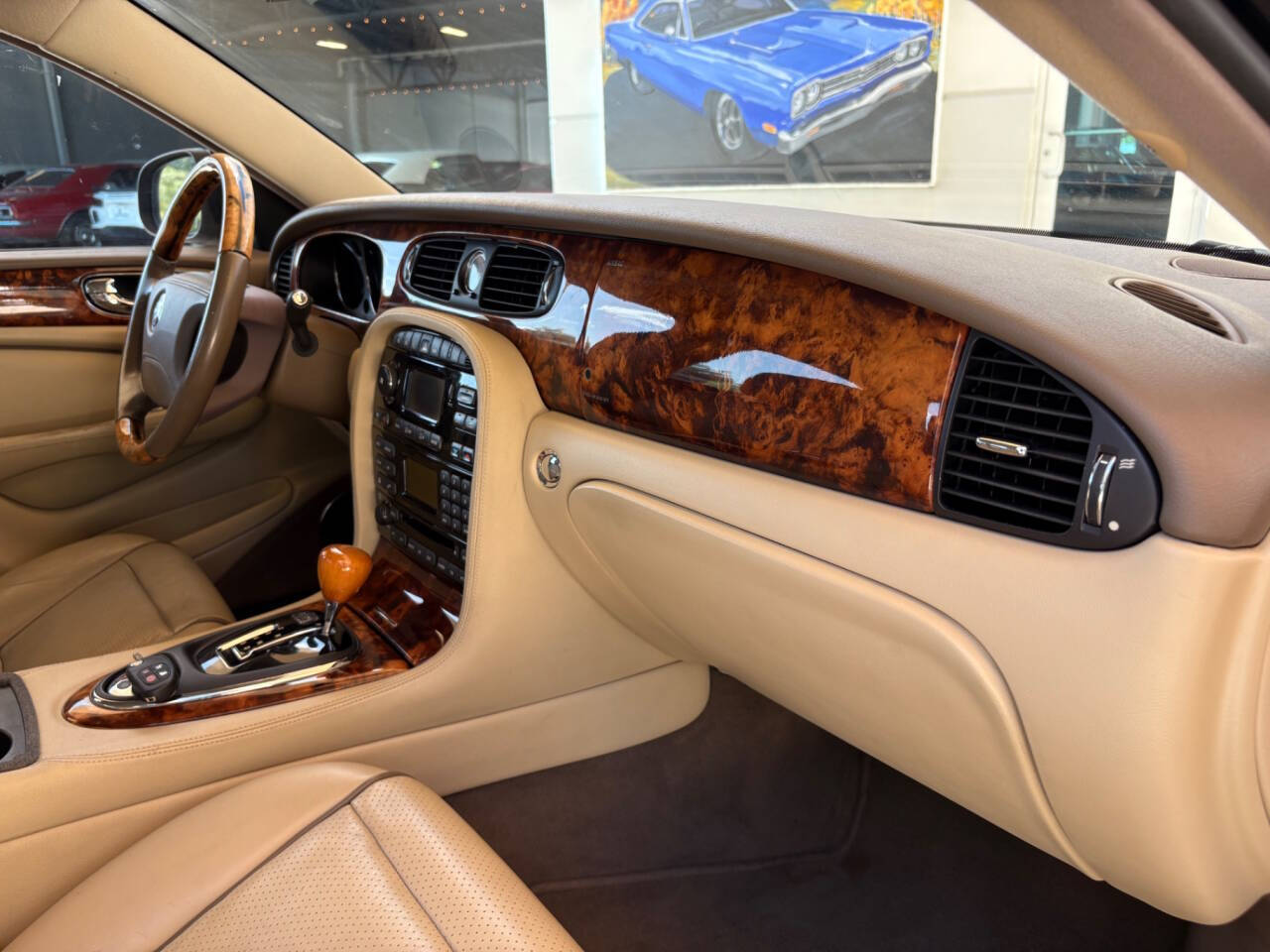 2008 Jaguar XJ-Series 28