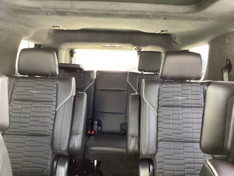 2023 Cadillac Escalade-V