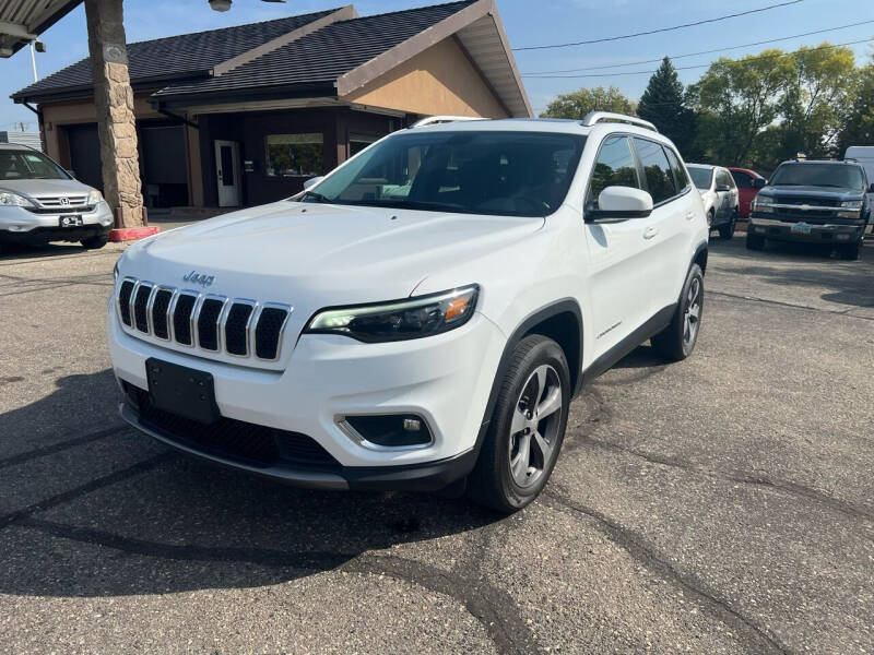 2020 Jeep Cherokee for sale at Atlas Auto in Grand Forks ND