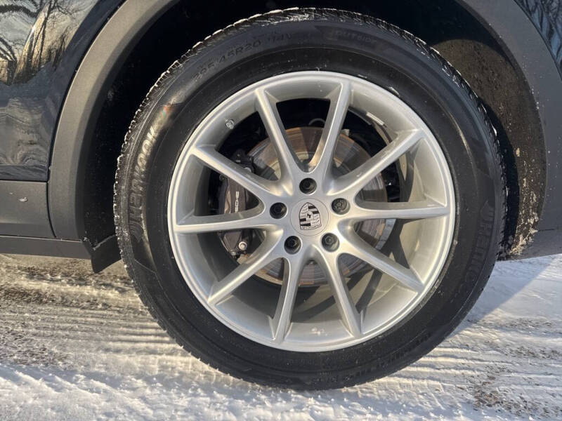 2025 Porsche Cayenne