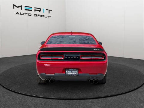 2016 Dodge Challenger SRT Hellcat