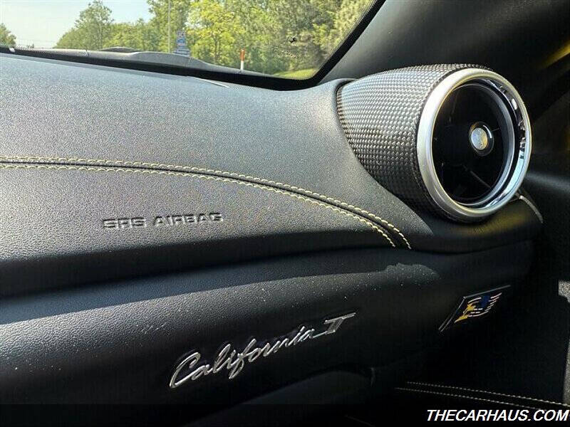 2015 Ferrari California T