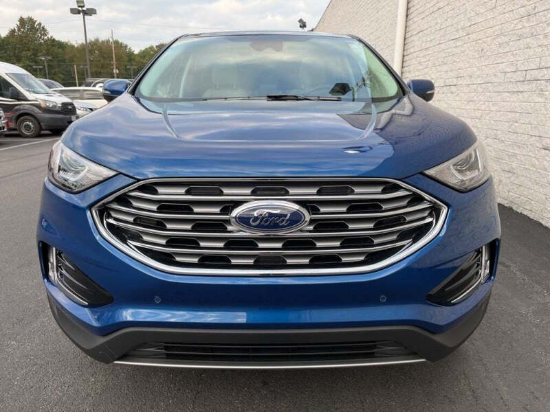 2021 Ford Edge Titanium