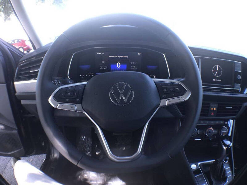 2022 Volkswagen Jetta SE