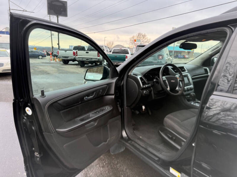 2016 GMC Acadia SLE-2