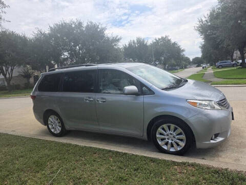 2015 Toyota Sienna XLE Premium 7-Passenger
