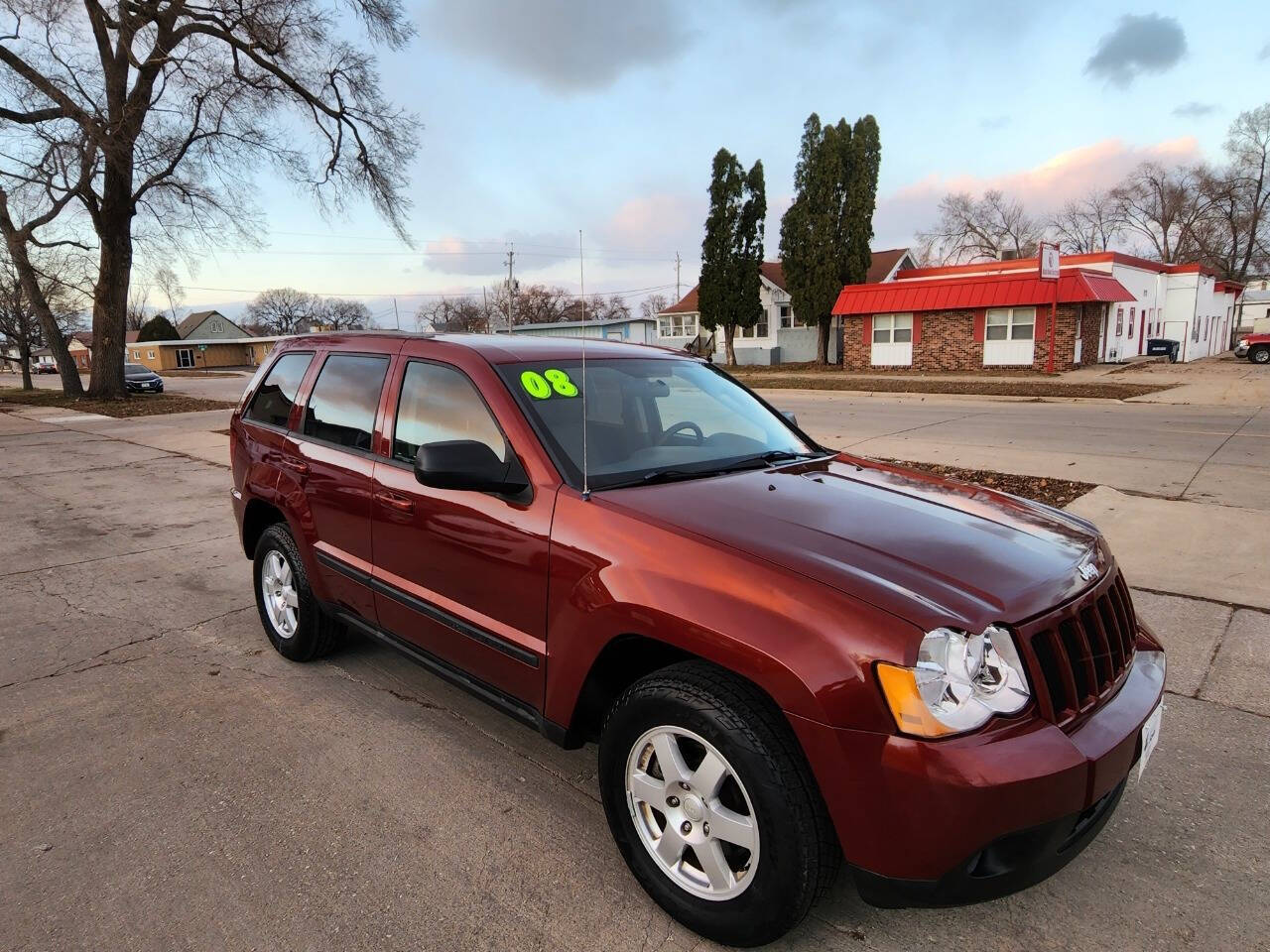 2008 Jeep Grand Cherokee for sale at 4U Auto Sales in Waterloo, IA