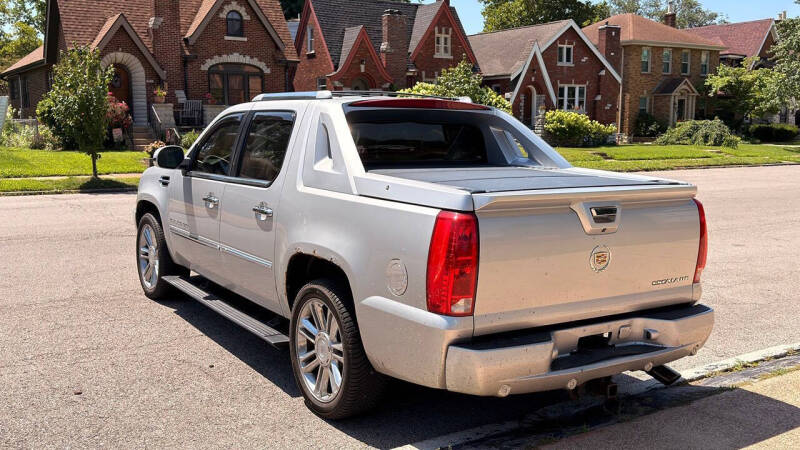 2013 Cadillac Escalade EXT Premium
