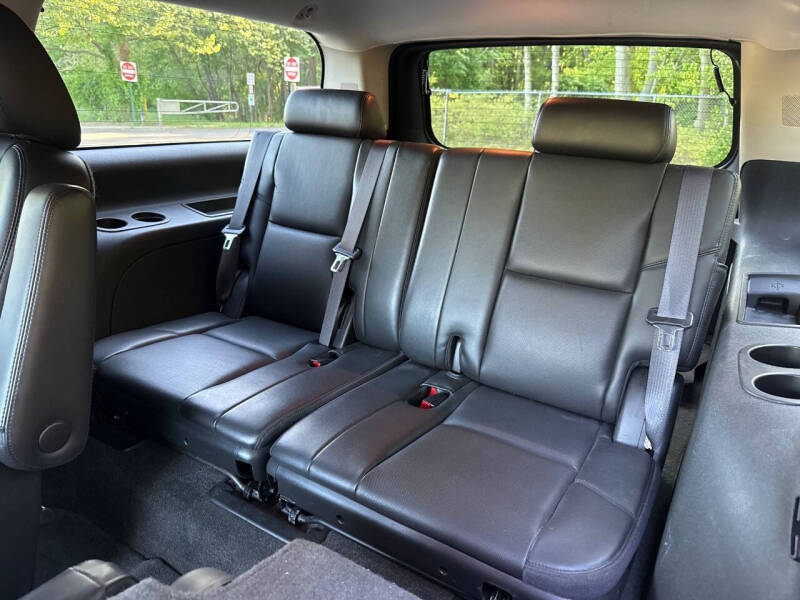 2011 Chevrolet Suburban LTZ