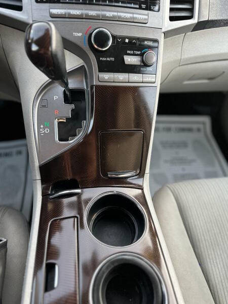 2011 Toyota Venza FWD V6