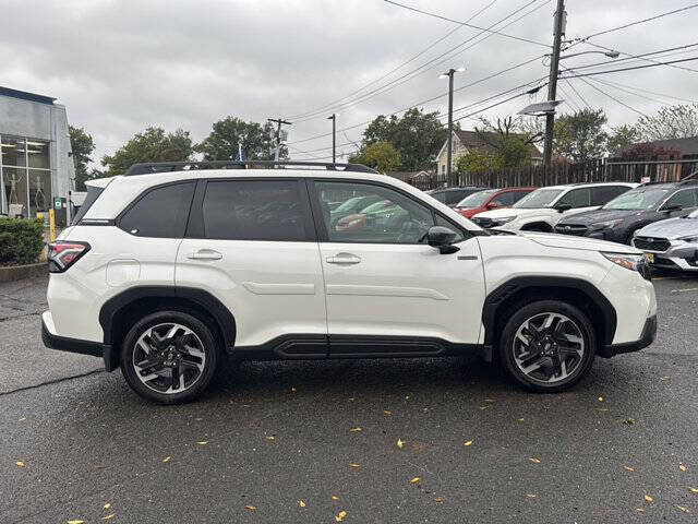 2025 Subaru Forester Limited Hybrid