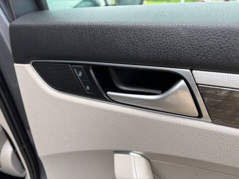 2016 Volkswagen Passat 1.8T SE