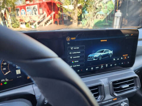 2025 Ford Mustang Dark Horse