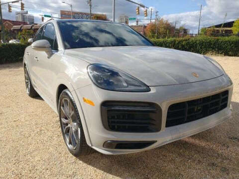 2022 Porsche Cayenne GTS Coupe