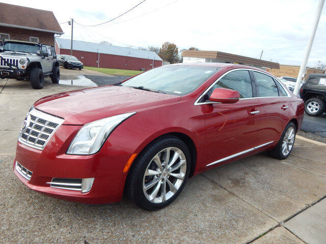 2013 Cadillac XTS for sale at Ernie Cook and Son Motors in Shelbyville TN
