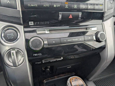 2013 Toyota Land Cruiser