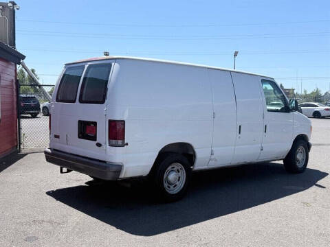 2004 Ford E-Series E-150