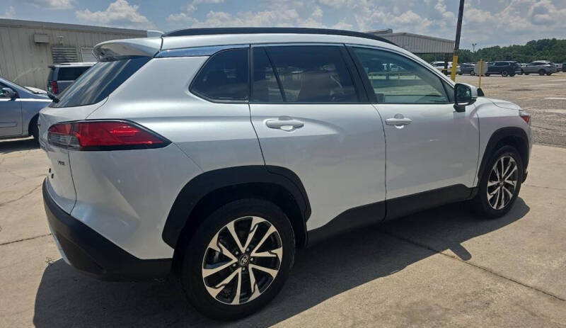 2023 Toyota Corolla Cross XLE