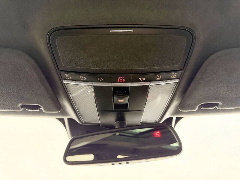 2012 Mercedes-Benz S-Class S 63 AMG