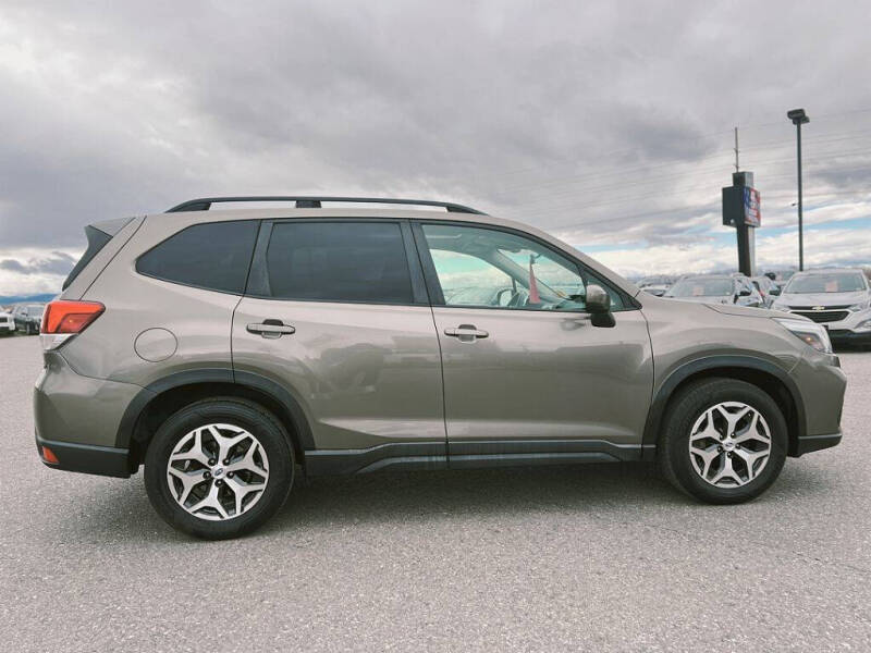 2020 Subaru Forester Premium