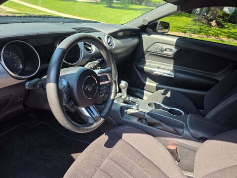 2022 Ford Mustang