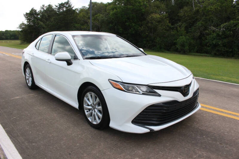 2020 Toyota Camry LE