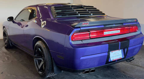 2014 Dodge Challenger SRT8 Core