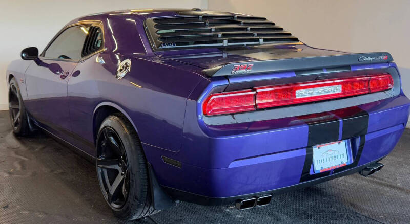 2014 Dodge Challenger SRT8 Core