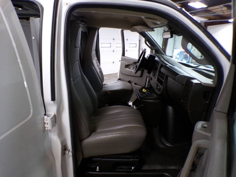 2020 Chevrolet Express 2500