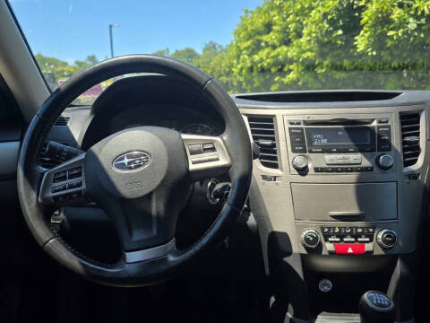 2012 Subaru Outback 2.5i Premium